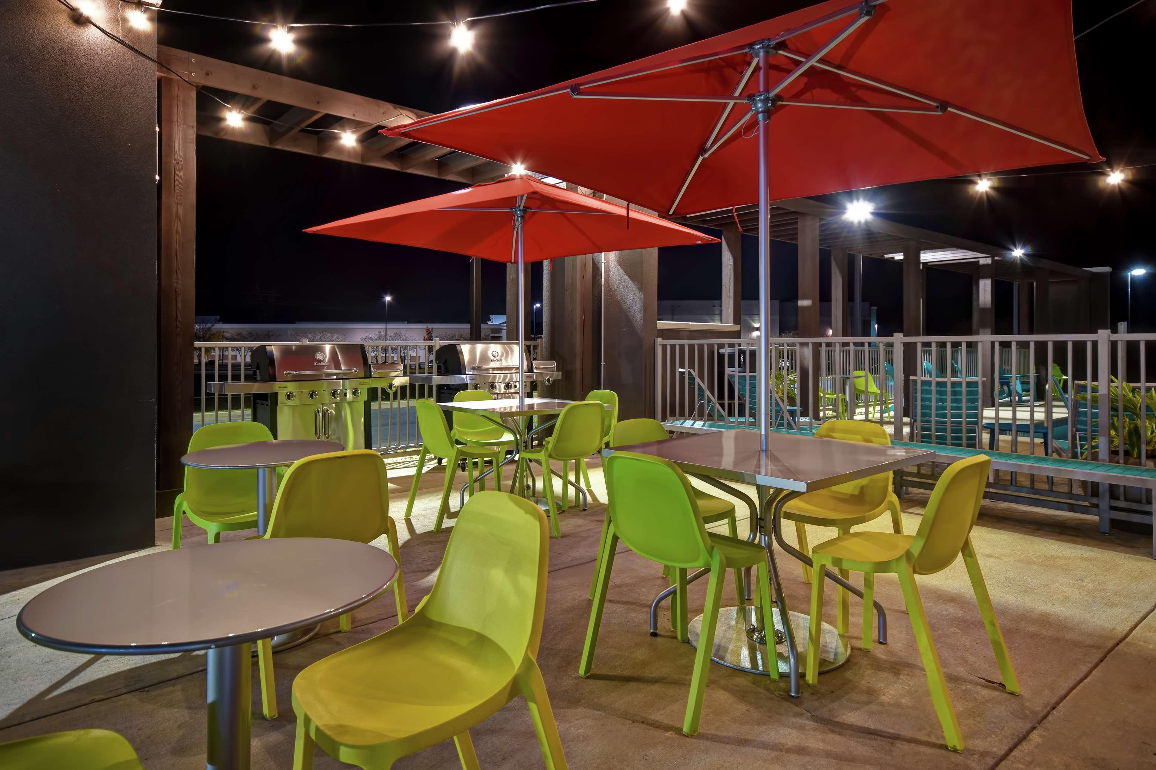 Home 2 Suites By Hilton Dothan Exteriör bild
