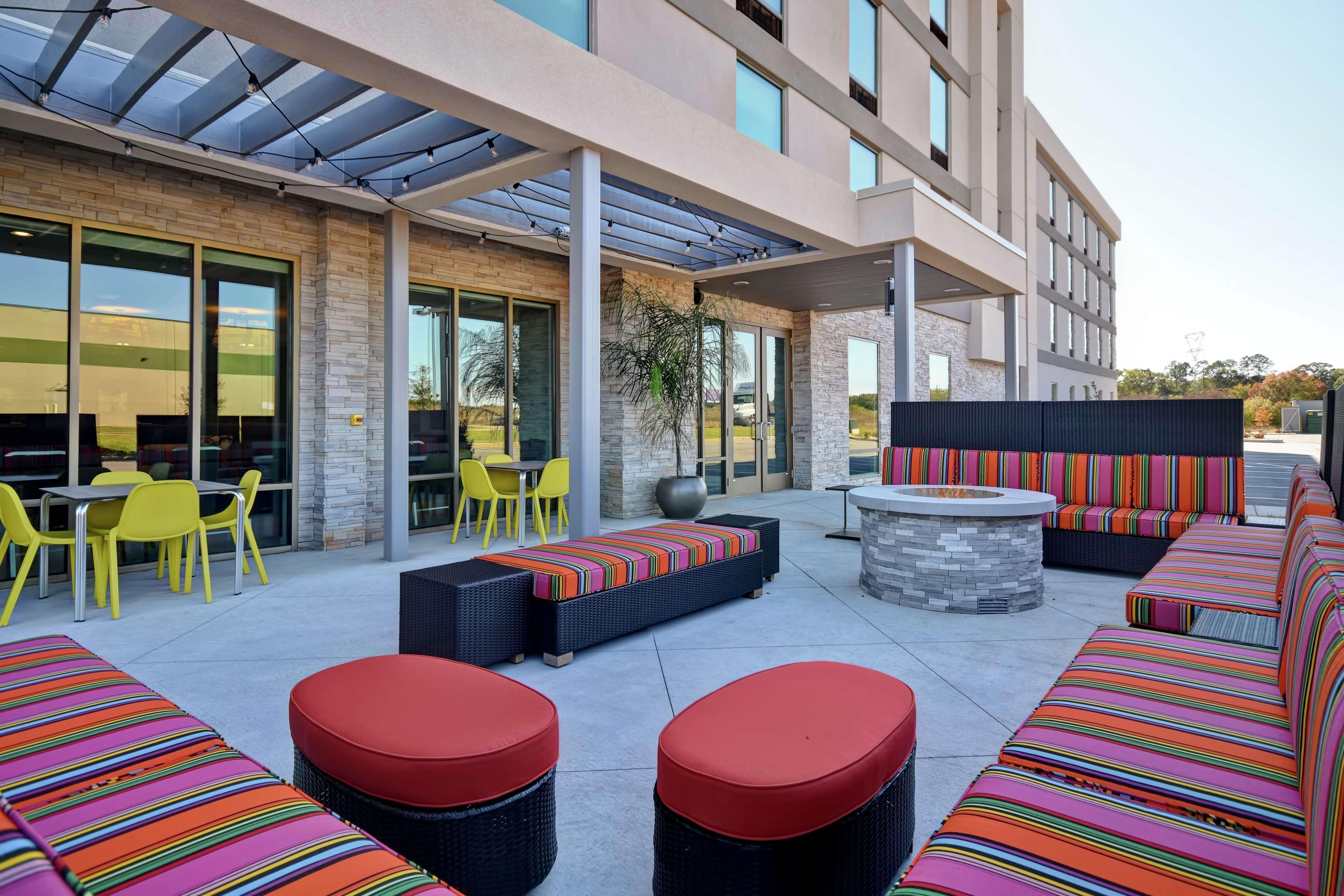 Home 2 Suites By Hilton Dothan Exteriör bild